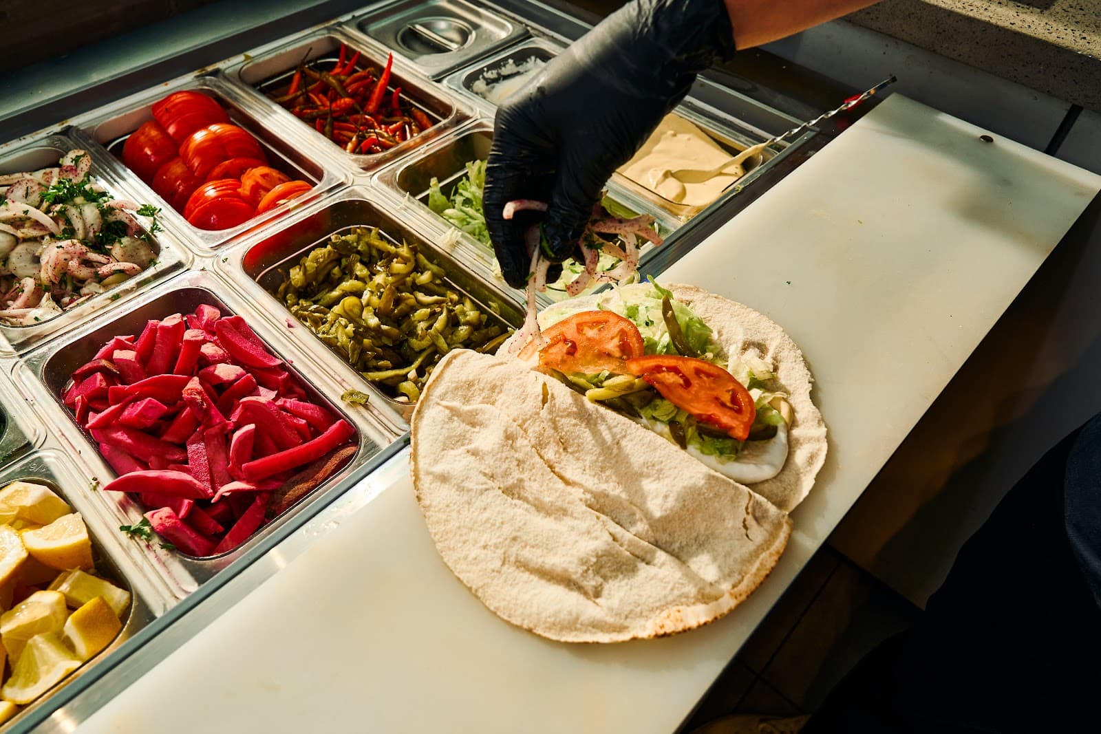 Mooring Eats Shawarma