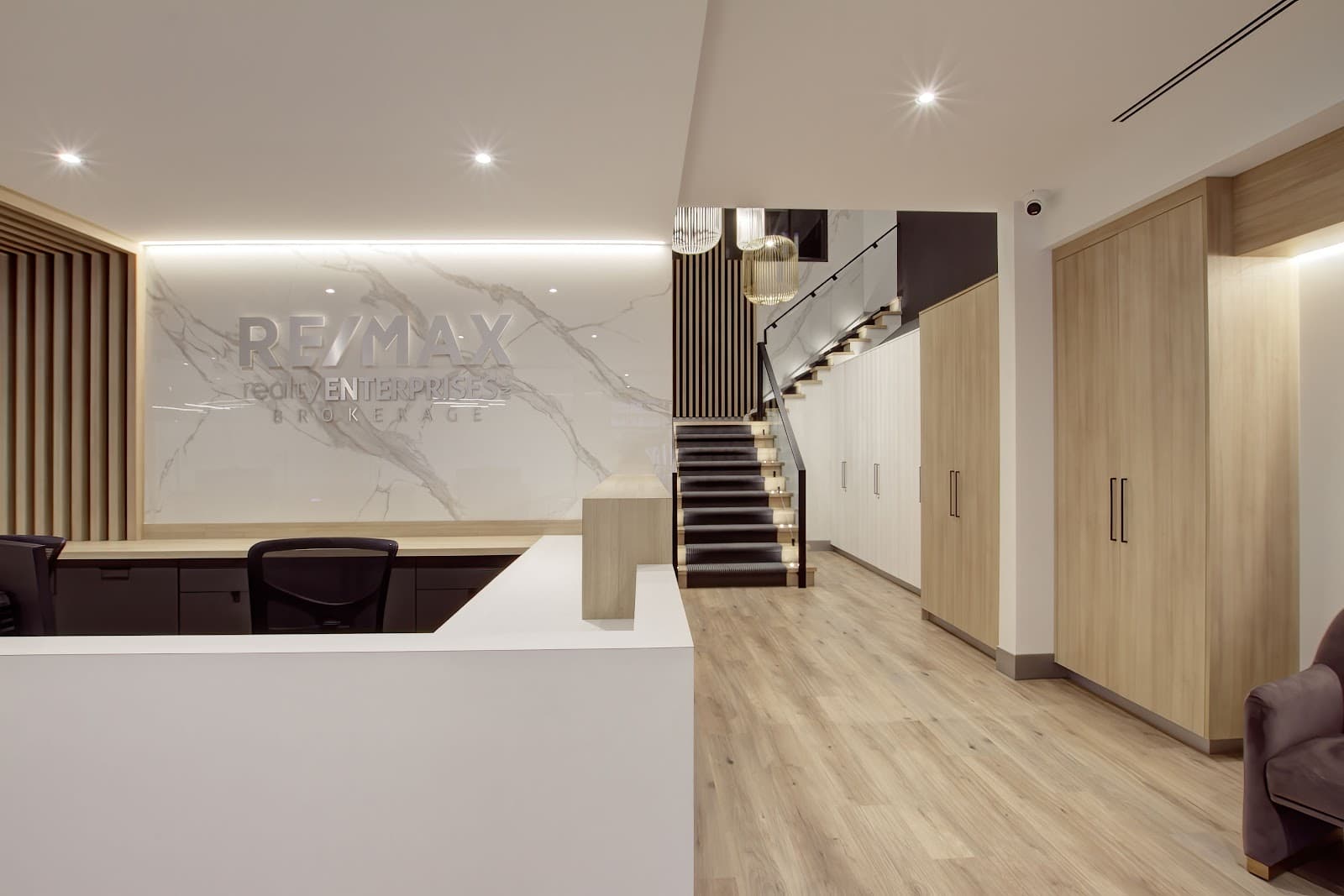 RE/MAX Realty Enterprises Inc., Brokerage - Clarkson/Lorne Park
